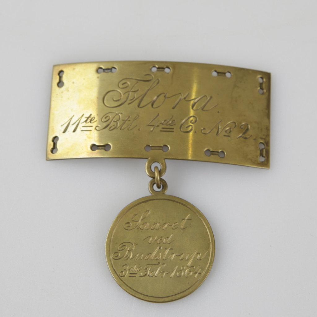 Da Flora fik sit hæderstegn 